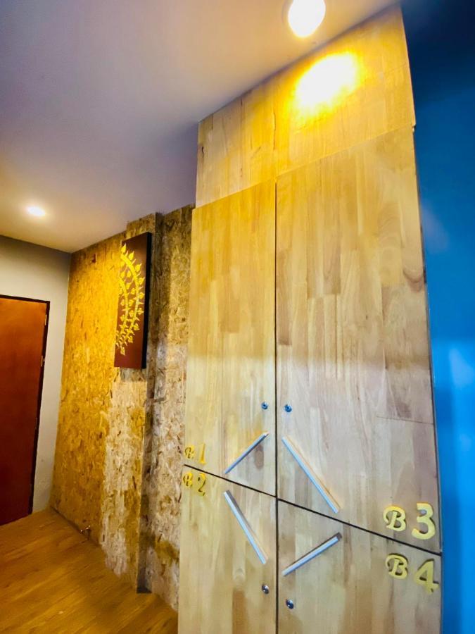 Frutta Hostel Patong Екстериор снимка